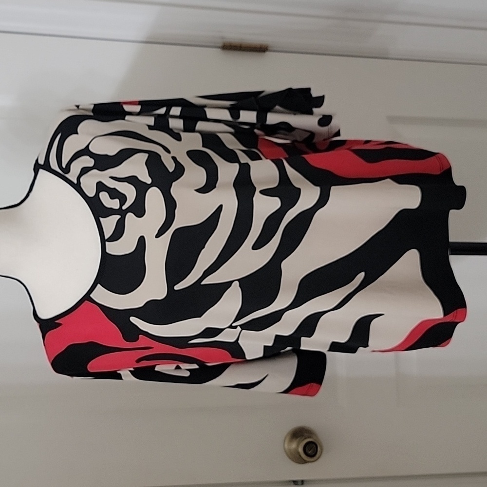 Clara Sun Woo Size PXL Rose Stamp Print Ruffle Cuff Top, Exc. Used Condition - Picture 1 of 12